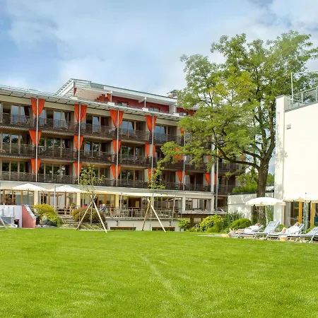 מלון Bio Thermalhotel Falkenhof 4*