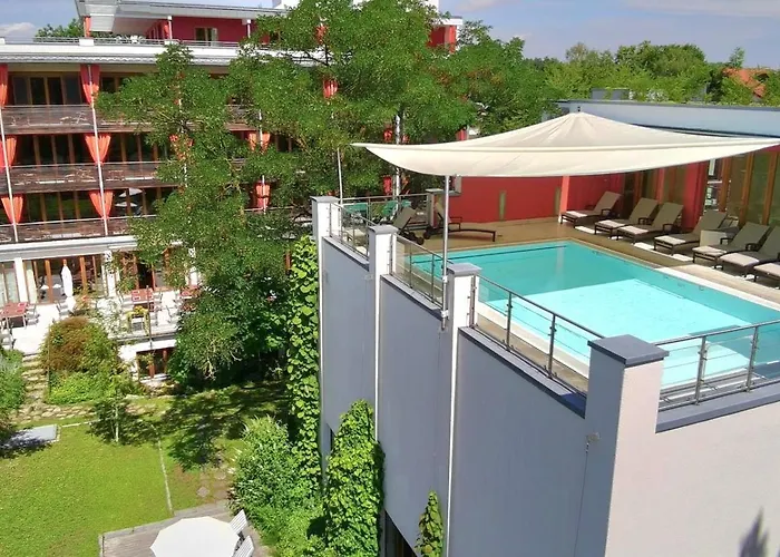 Bio Thermalhotel Falkenhof فندق 4*